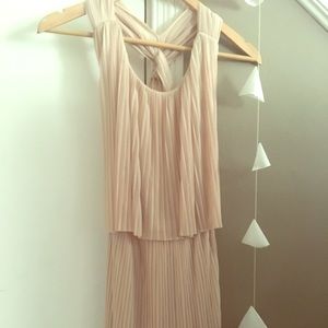 Sheer, but lined pleated blush dress H&M sz 6